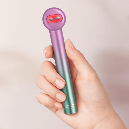 Soothing eye wand – eye lift wand and eyelash wand for refreshed eyes