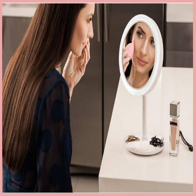 Fan LED Light Makeup Mirror – Cool Breeze & Adjustable LED in use 