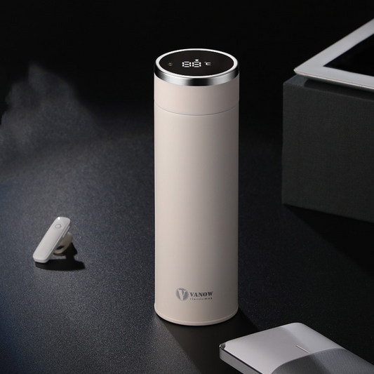White smart cup