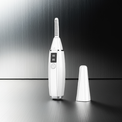Heated eyelash curler in white